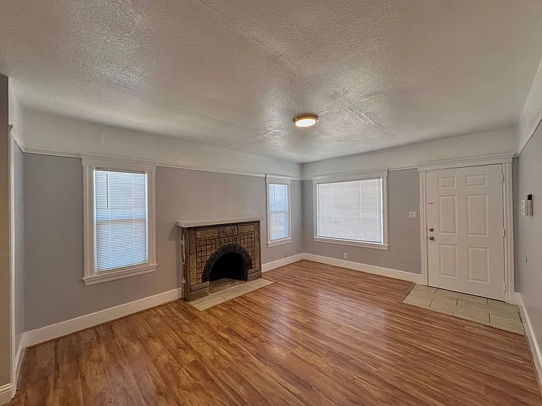 7001 Orral St — Photo 3
