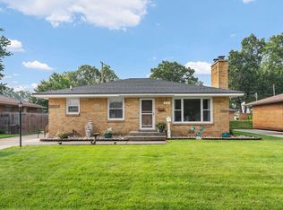 906 Bellevue St SW, Wyoming, MI 49509