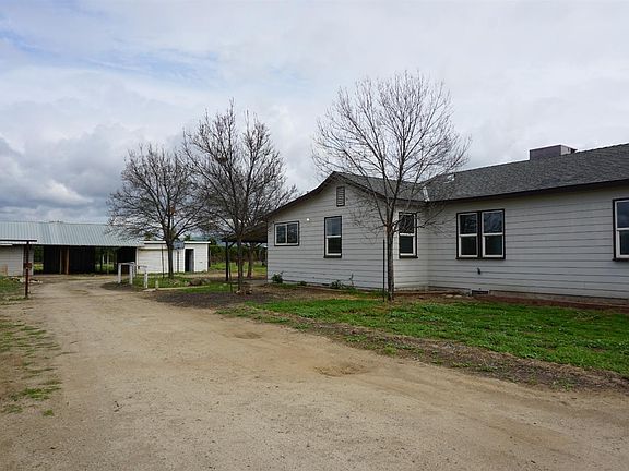 5th image of 17056 Avenue 326