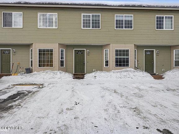 2nd image of 150 Rusty Allen Pl