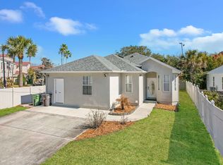 16 S Comares Ave, Saint Augustine, FL 32080