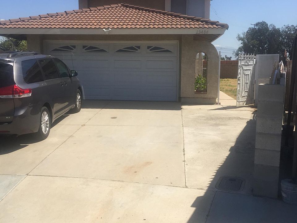 1st image of 23484 Challis Ct