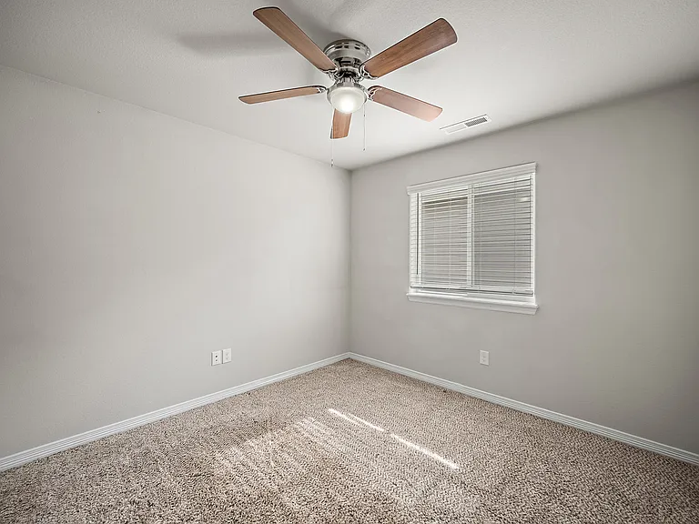 10873 Rowley Dr — Photo 23