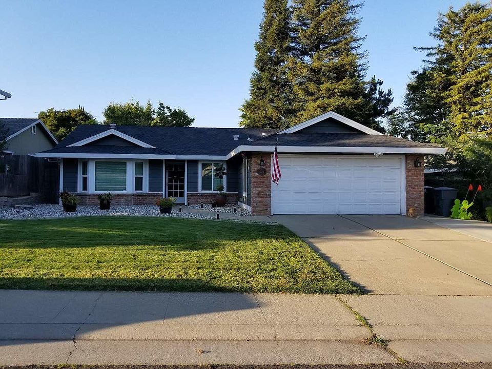 1st image of 2287 Glacier Dr