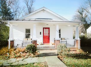 241 Shamrock Rd, Charlottesville, VA 22903