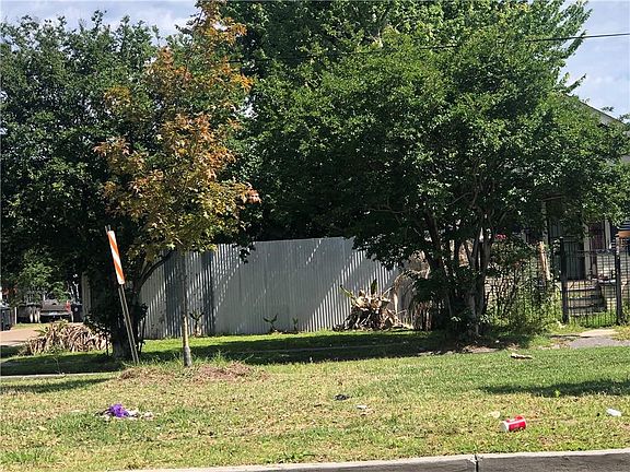 4th image of 5201 Saint Claude Ave