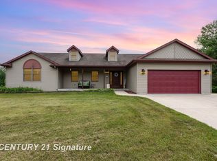 5075 Townhall Rd, Beaverton, MI 48612