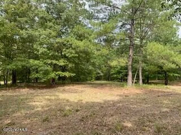 297 Cristys Circle, West End, NC 27376