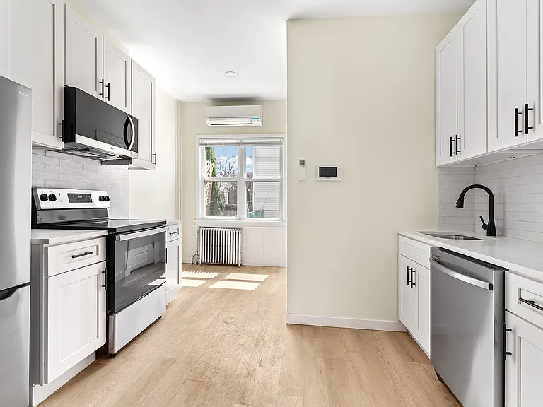 62-08 68th Ave #1L — Photo 1