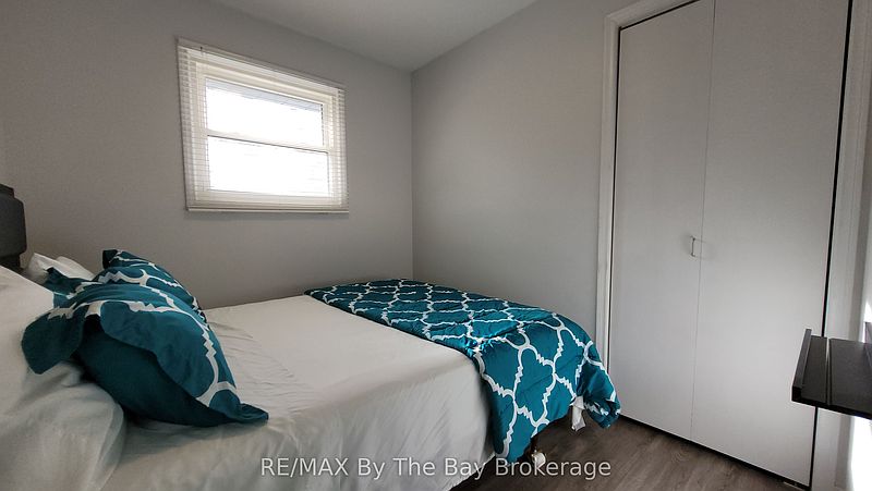 Wasaga Beach House for rent - 5 Bedrooms — photo 13