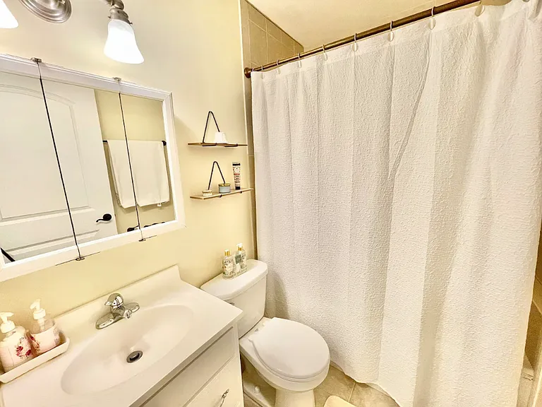 3 Germain Ave #2 — Photo 16