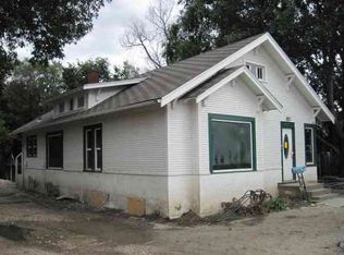 616 E Central Ave, Minot, ND 58701