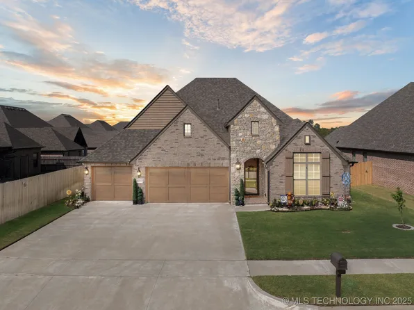 6212 N 24th St, Broken Arrow, OK 74014