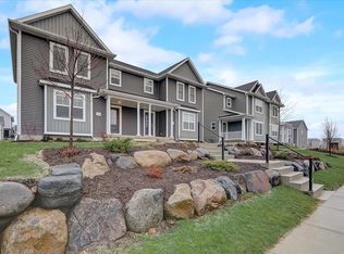 1063 Range Trl, Verona, WI 53593