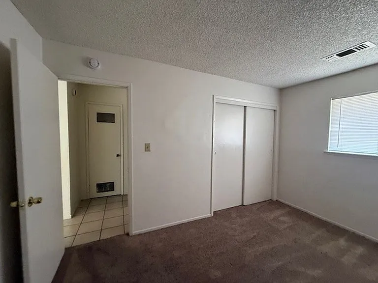 624 N Encina St — Photo 9