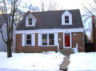 3804 Blanchan Ave, Brookfield, IL 60513