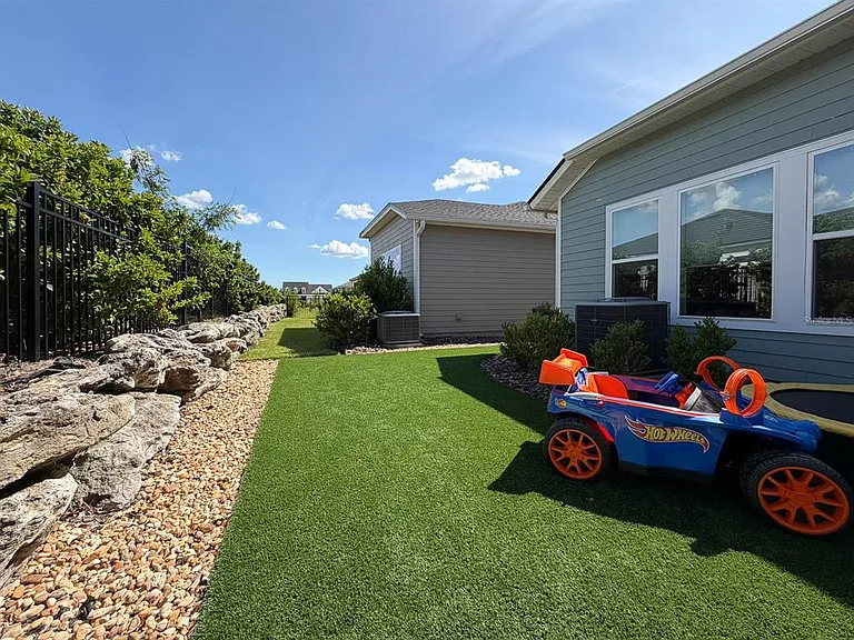 3297 SW 121st Way — Photo 25