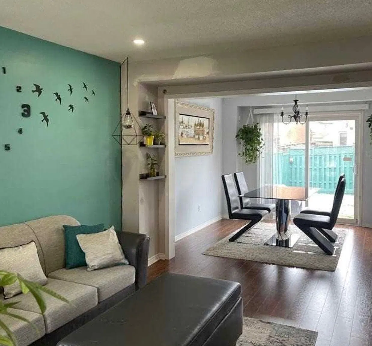 4 bed, $3,390 — Photo 2