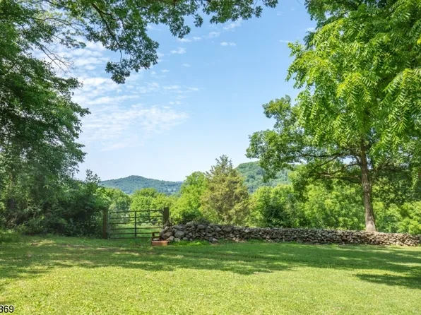 50 Route 639, Pohatcong Twp., NJ 08804