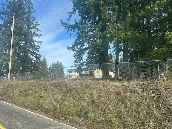 2nd image of 67678 Nicolai Rd