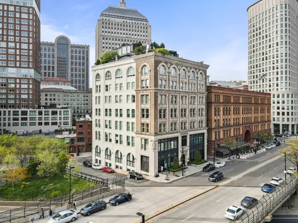 219-223 Columbus Ave Unit 301, Boston, MA 02116