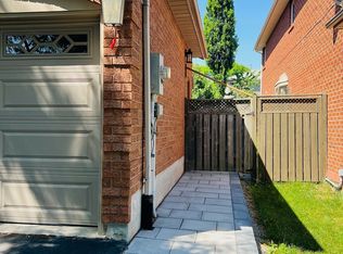 2807 Guilford Cres #BASEMENT, Oakville, ON L6J 6Z4