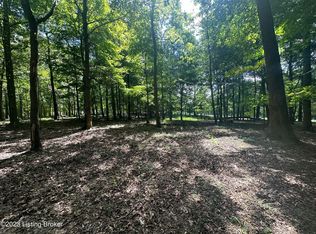 32 Ferncliff Rd, Brandenburg, KY 40108