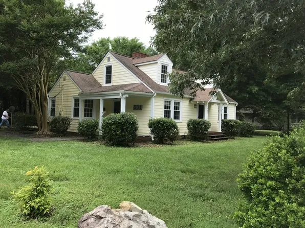 501 Hillsborough Rd, Carrboro, NC 27510