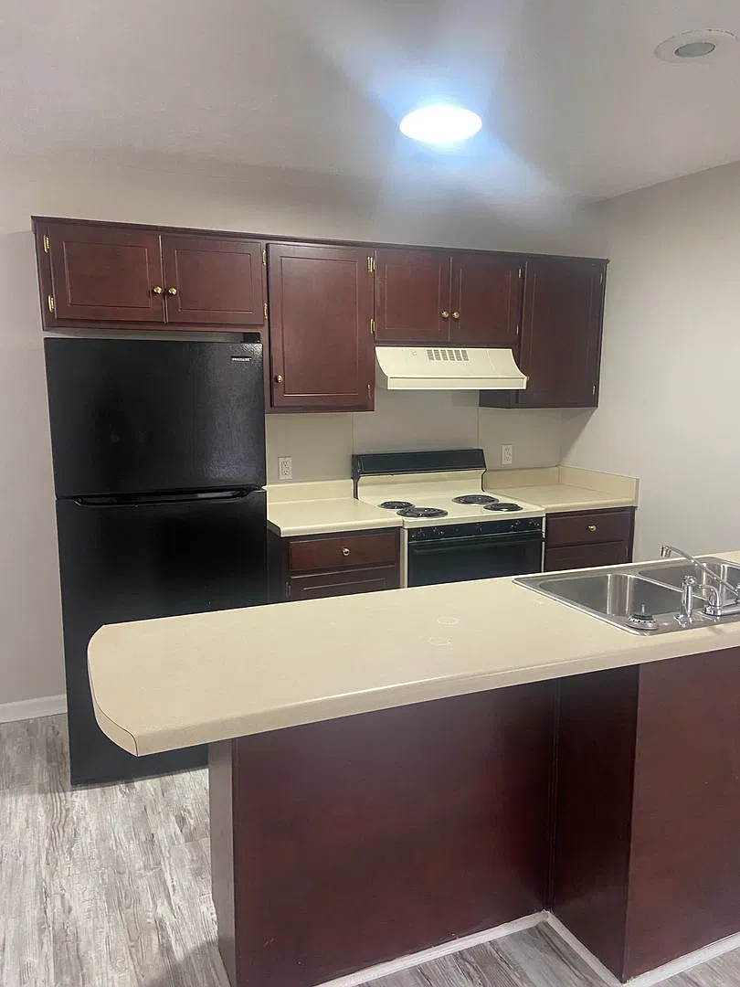 Carver Drive 307 (8 unit property) - AH — Photo 4