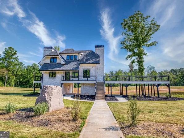 692 Hutchins Wolfskin Rd, Arnoldsville, GA 30619