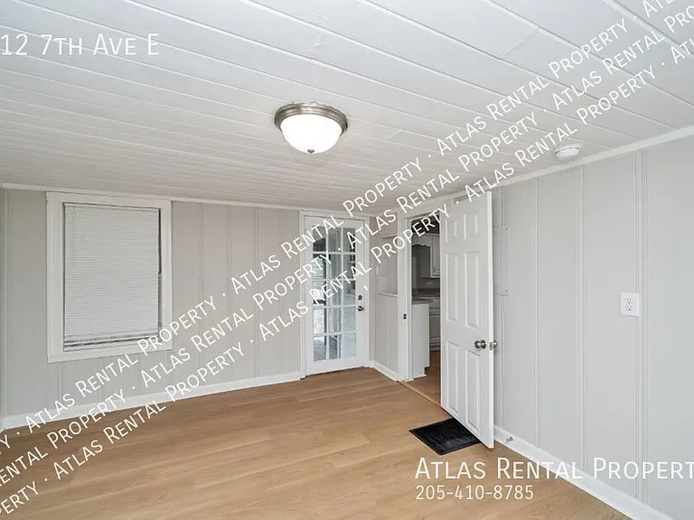 512 7th Ave E — Photo 6