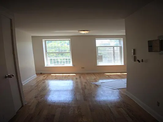 Rented by Lang Realty LLC | media 14