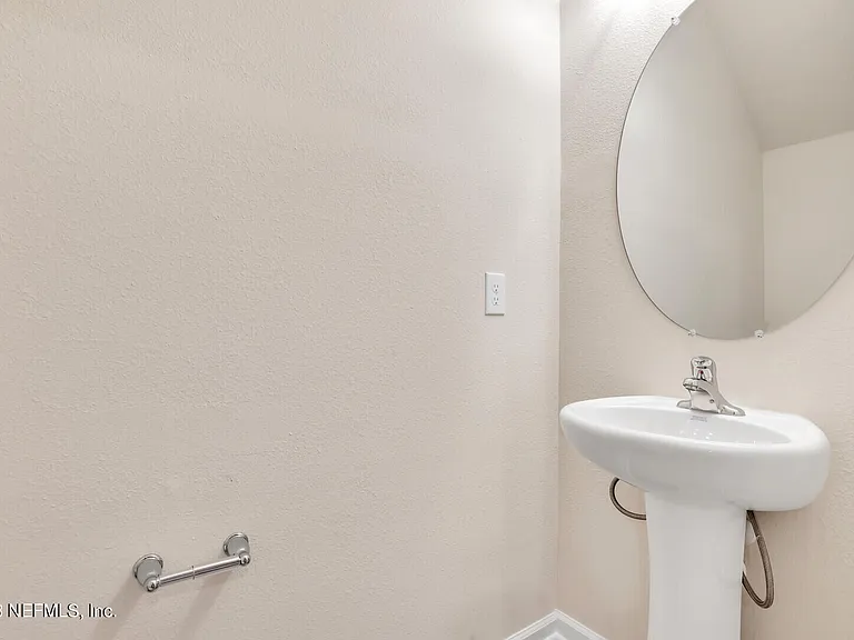 448 Running Woods St — Photo 8