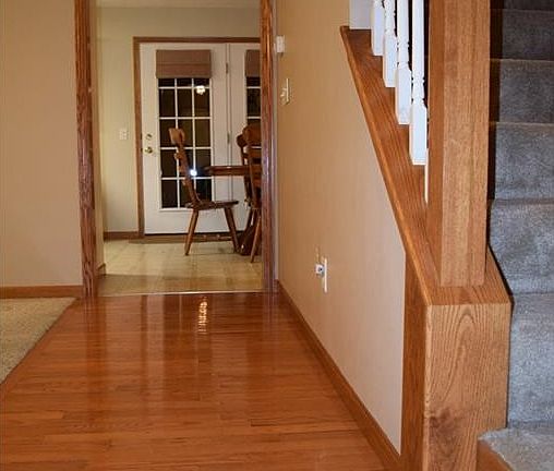 Hardwood Entry