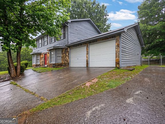 2nd image of 8673 Plumtree Dr