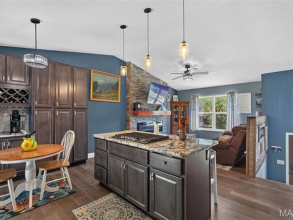 4th image of 2208 Sonora Dr