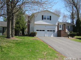 115 Breakspear Rd, Syracuse, NY 13219