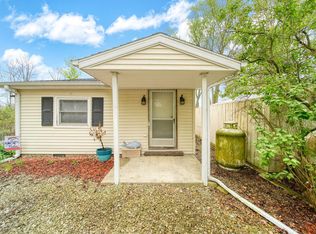 7517 Lake Dr, Reading, MI 49274