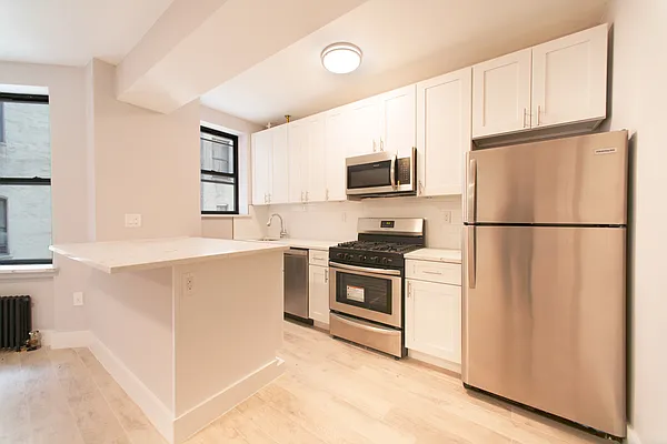 Rented by Sohayegh Enterprises Corp. | media 19