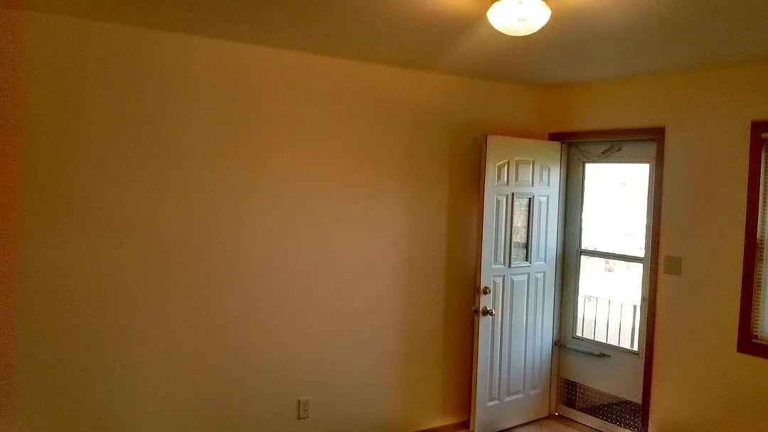 2 bed, 780 sqft, $1,250 — Photo 2