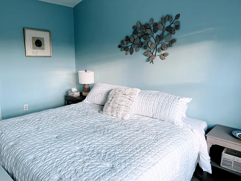 1625 Elmwood Ct #202 — Photo 2