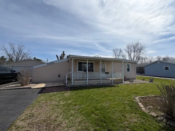 3050 Lakeland Rd, Decatur, IL 62521