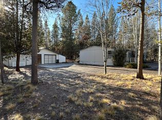16865 Indigo Ln, Bend, OR 97707