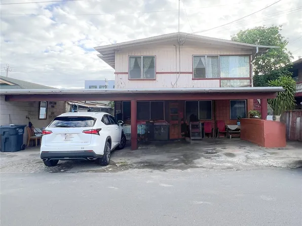 1815 Eluwene St, Honolulu, HI 96819