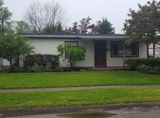 312 Prentice Dr, New Carlisle, OH