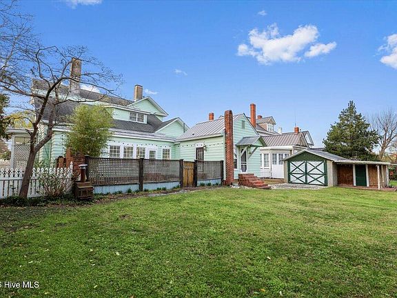 6th image of this home