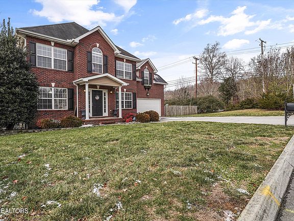 3rd image of 3323 Red Meadow Rd