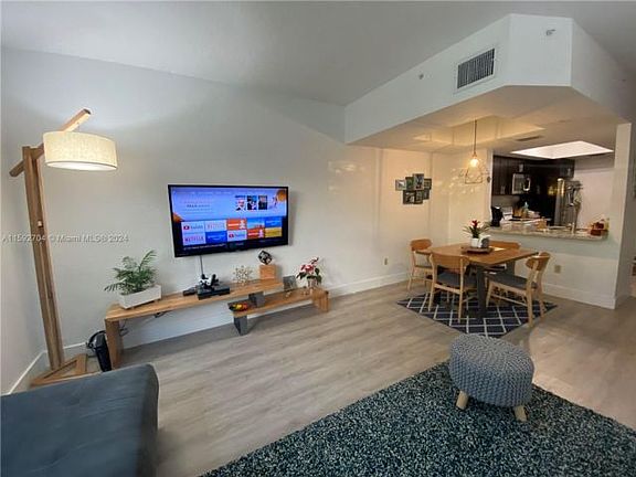 3rd image of 711 SW 148th Ave APT 402