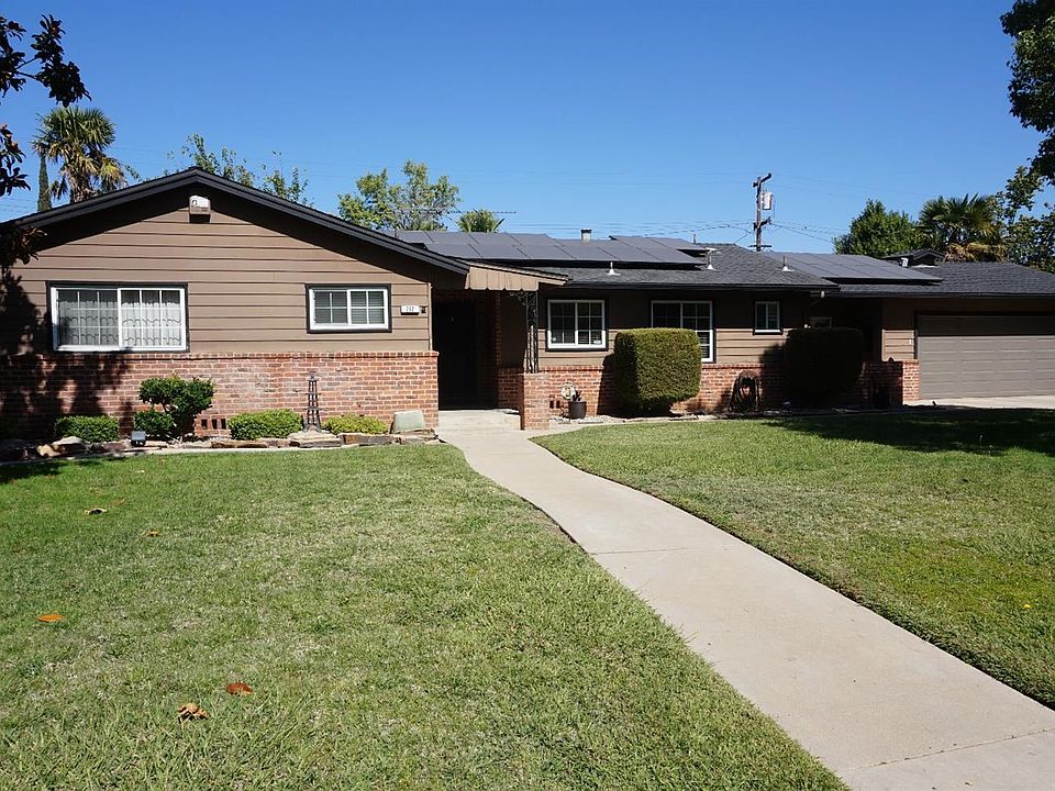 1st image of 292 W San Madele Ave