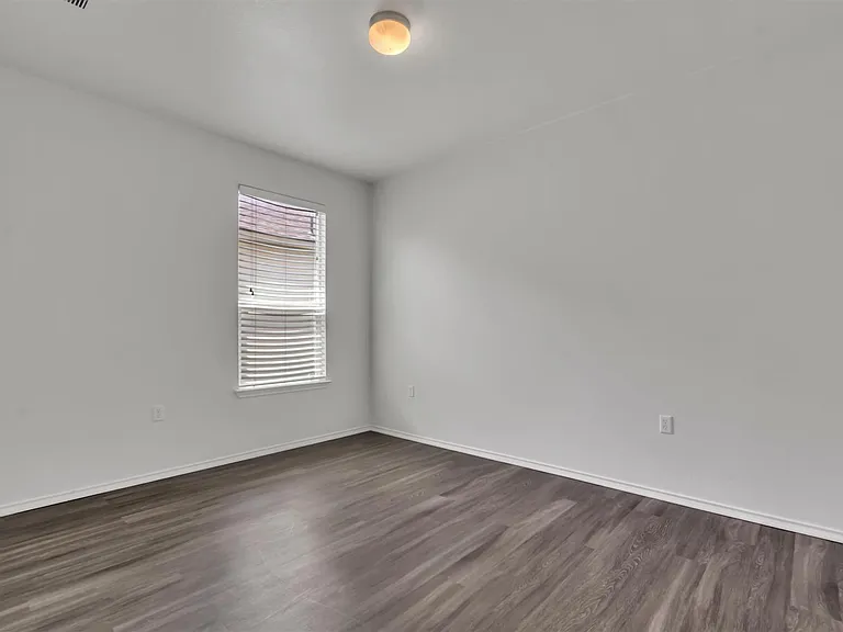 9300 China Rose Dr — Photo 8